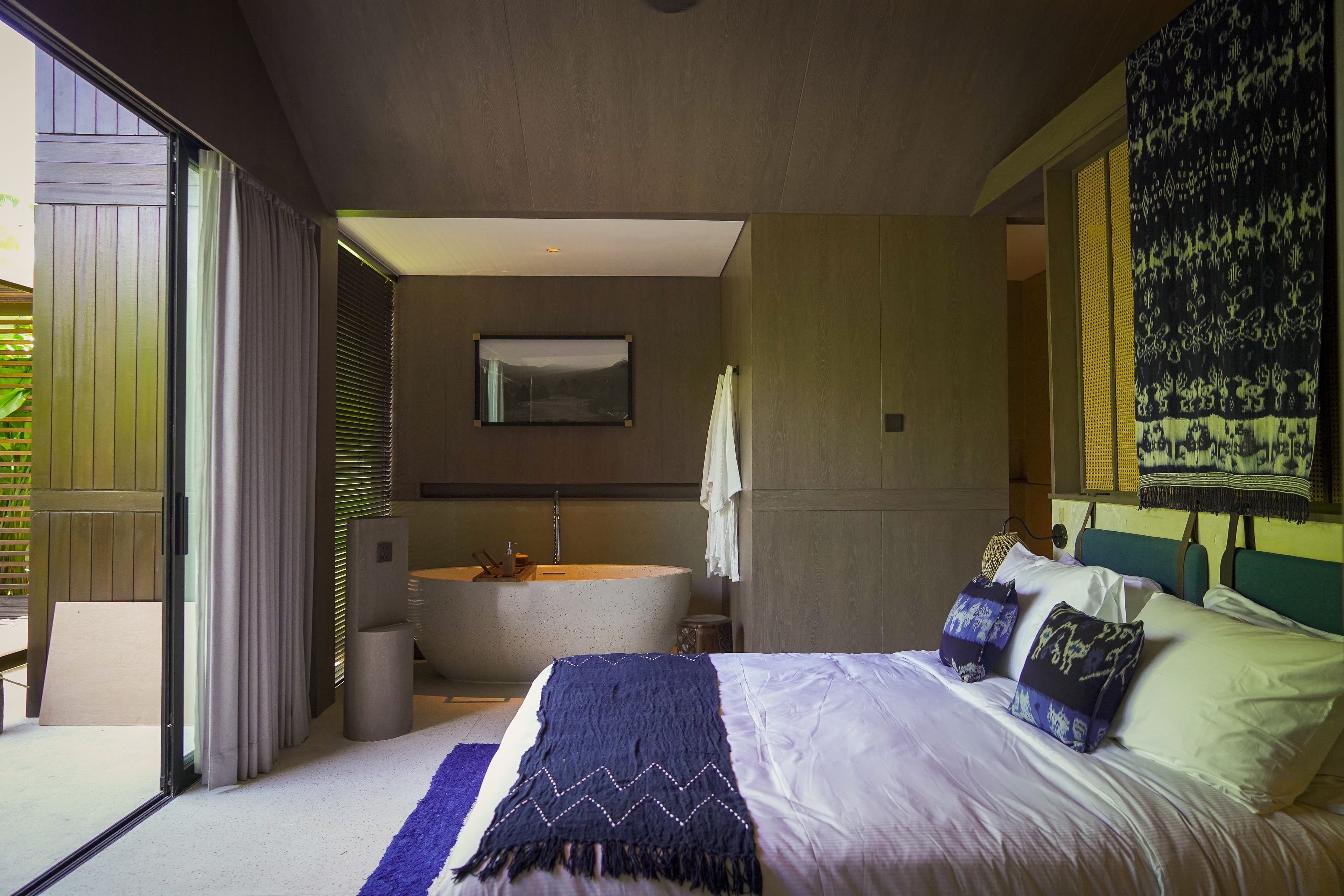 NUJU BINGIN ULUWATU VILLAS