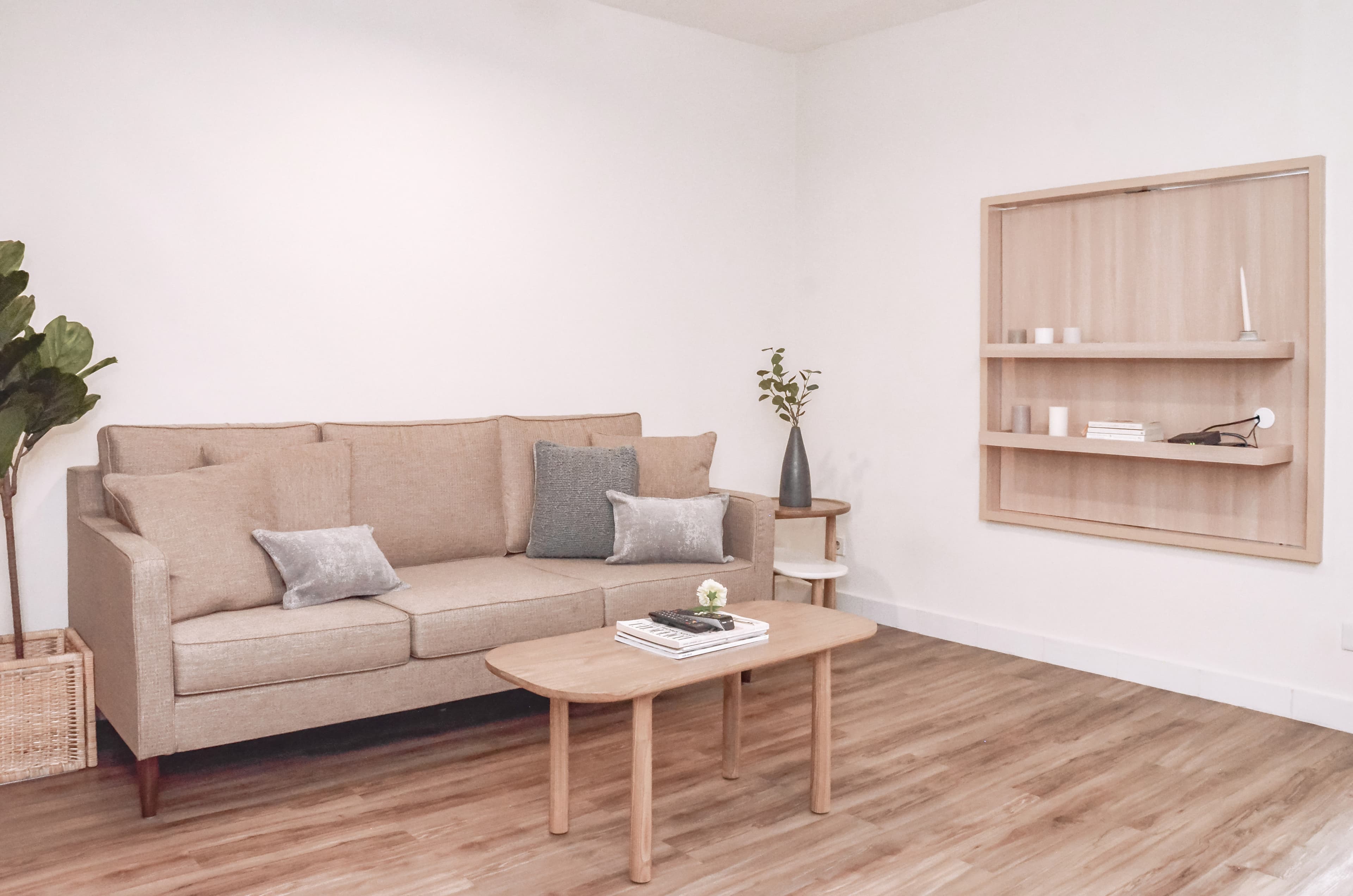 Inspirasi Desain Interior Elegan dengan HPL Kayu