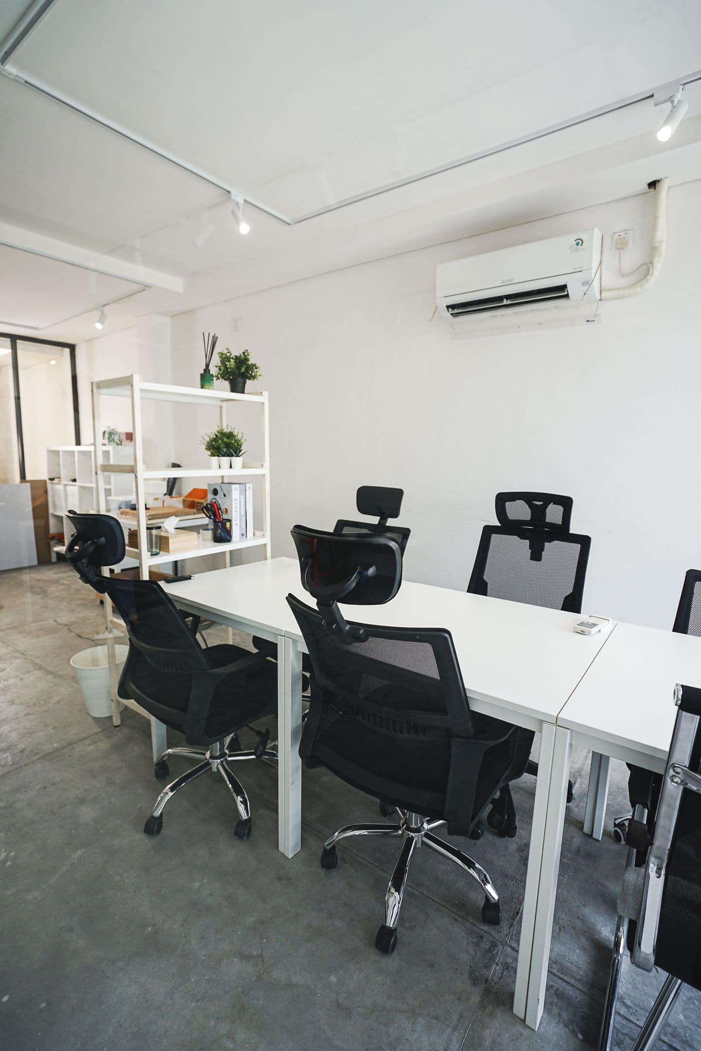 HALO AGENCY OFFICE