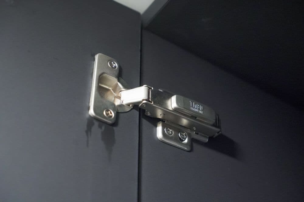 Hinge